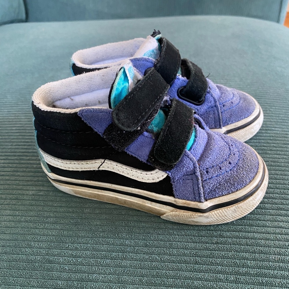 Toddler vans high tops size 6c